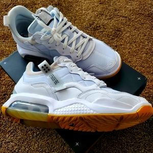 Jordan MA2 - white/black-sesame
